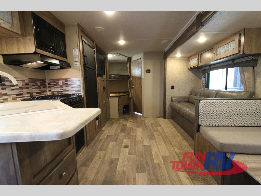 Palomino Puma XLE Travel Trailer Bunkhouse