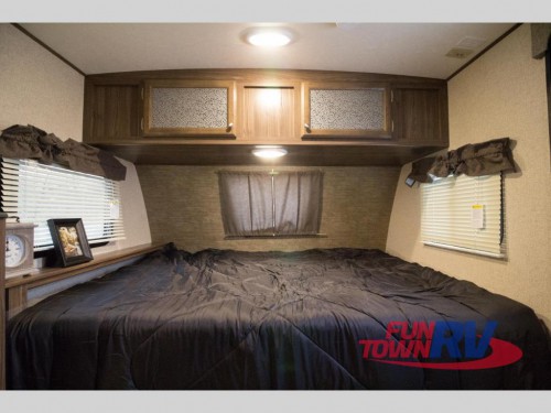 Coachmen Apex Nano Travel Trailer Bed