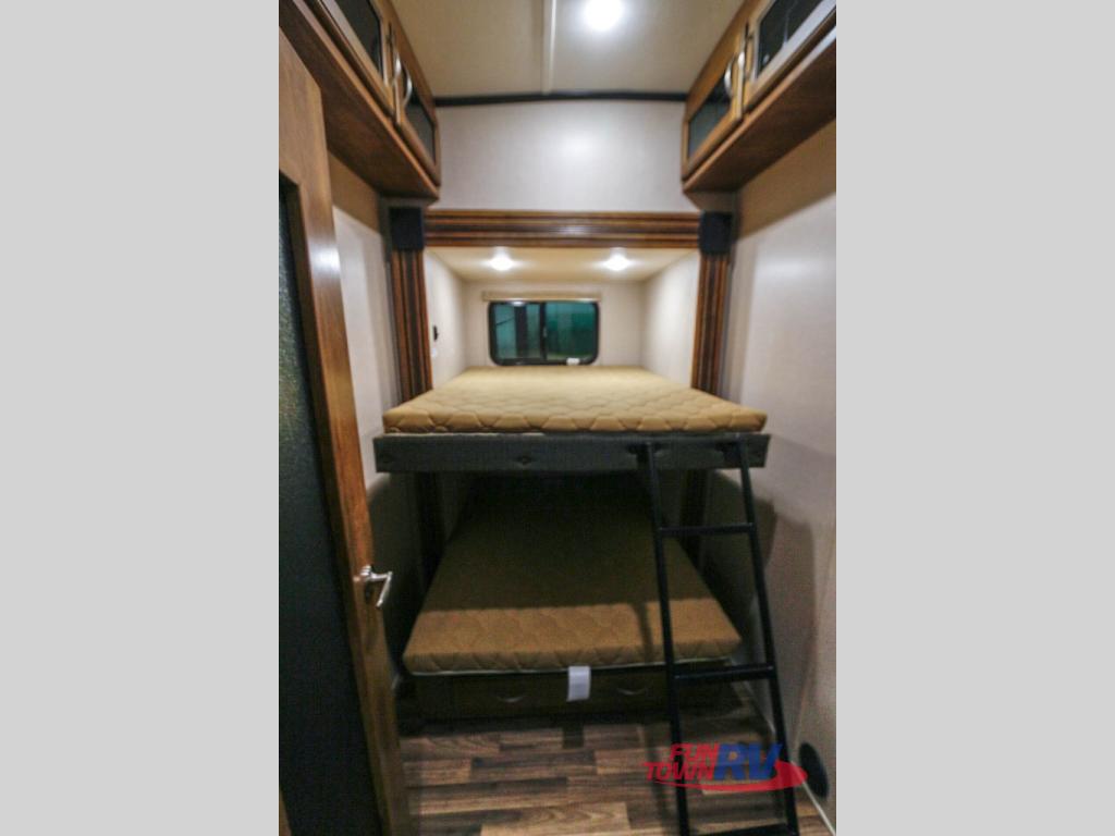 bunks in 2019 Coachmen RV Chaparral 360IBL