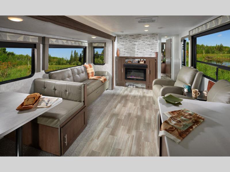 wildwood 26DBLE living room